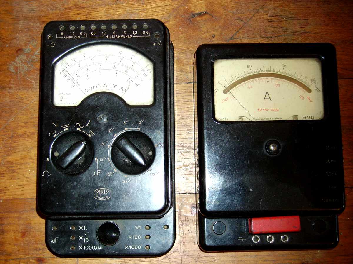 2 controleurs PEKLY