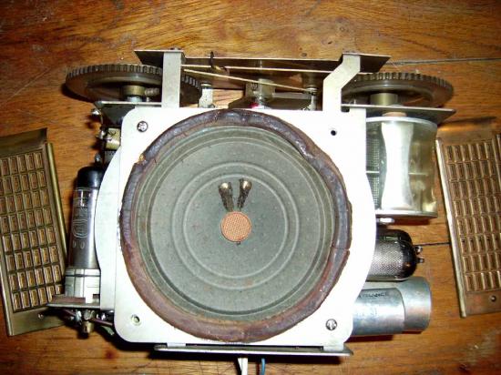 pathe-451-24.jpg