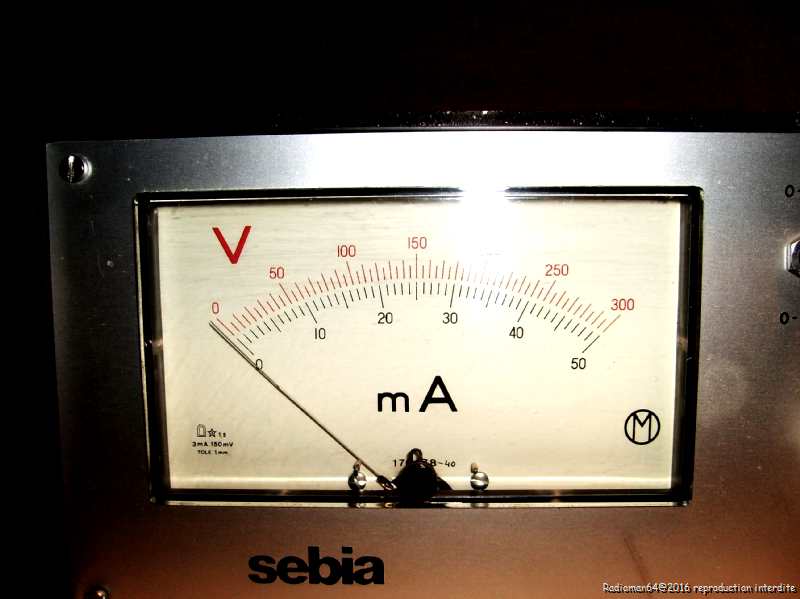S7300003 1